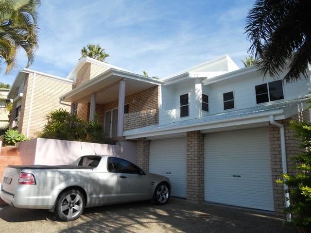 10 Lyn Court, BEACONSFIELD QLD 4740, Beaconsfield - Image 1