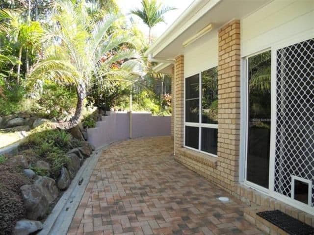 10 Lyn Court, BEACONSFIELD QLD 4740, Beaconsfield - Thumbnail 6