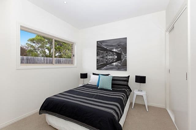 65 Whitelaw Street, RESERVOIR VIC 3073, Reservoir - Thumbnail 5