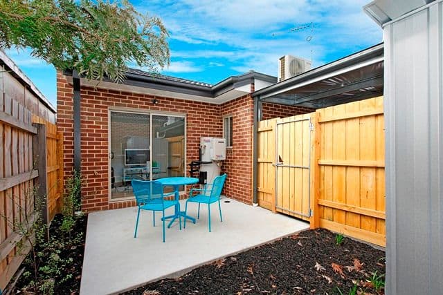 65 Whitelaw Street, RESERVOIR VIC 3073, Reservoir - Thumbnail 6