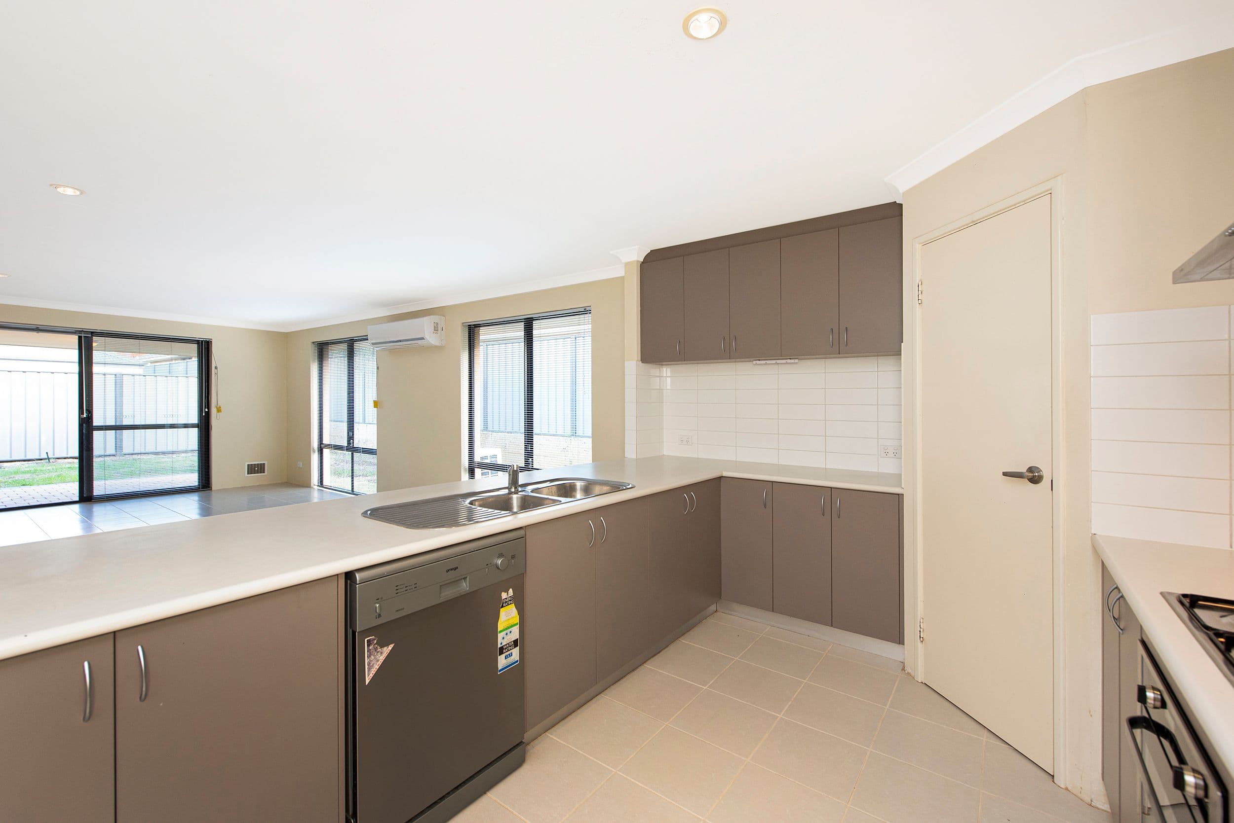 27 Yelbeni Loop, Baldivis WA 6171, Baldivis - Thumbnail 8