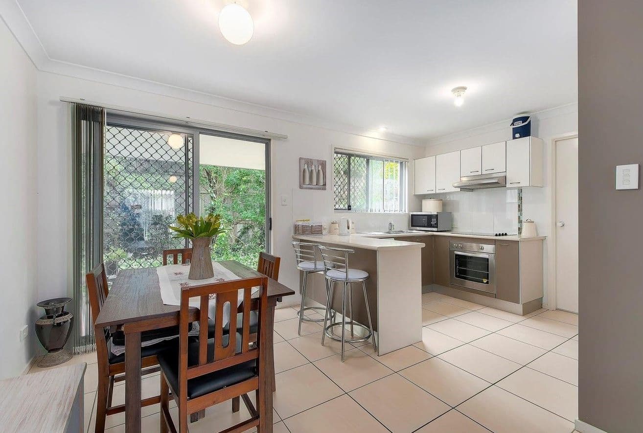 19 Russell Street, Everton Park QLD 4053, Everton Park - Thumbnail 3