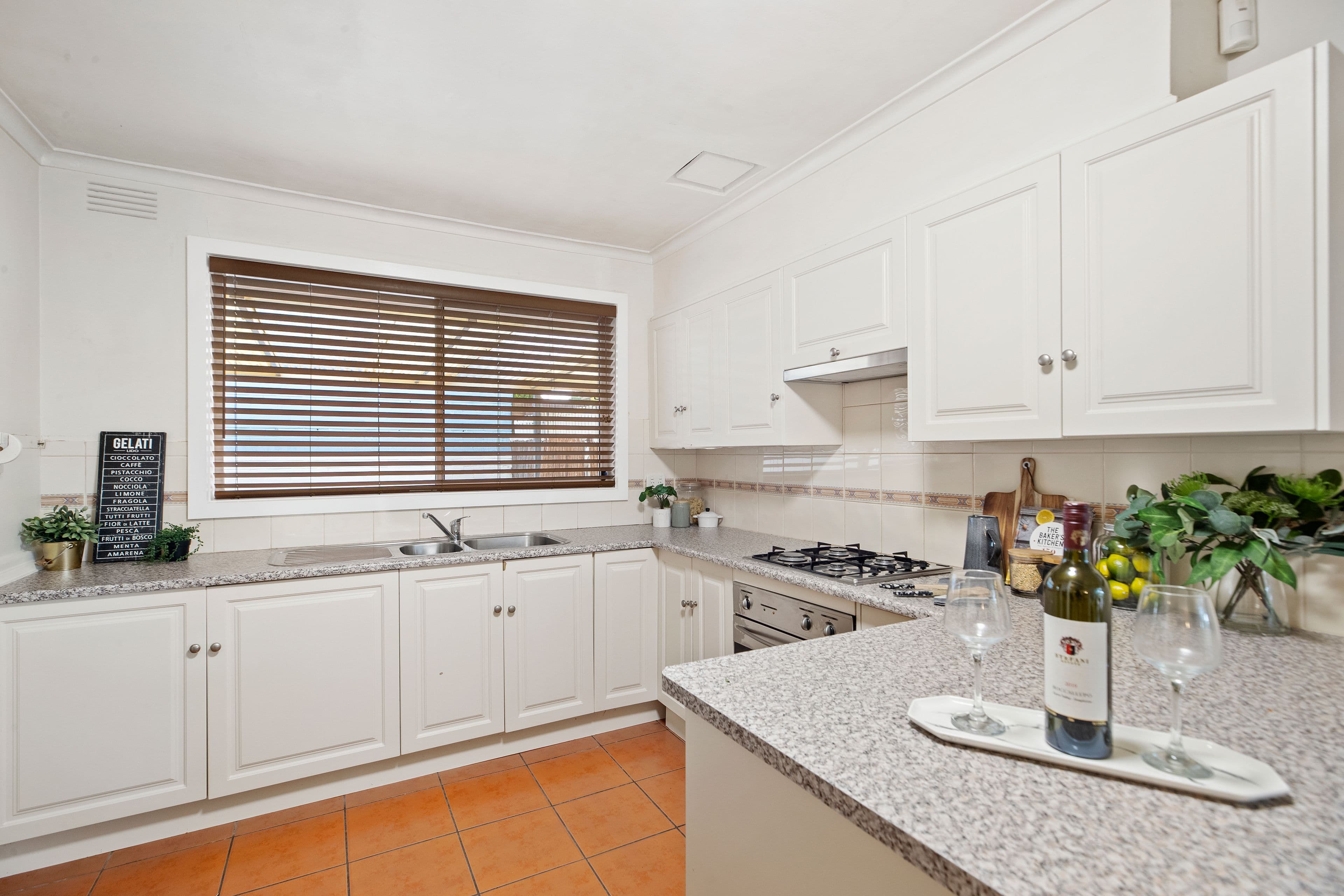 11 Moira Avenue, Ferntree Gully VIC 3156, Ferntree Gully - Thumbnail 3