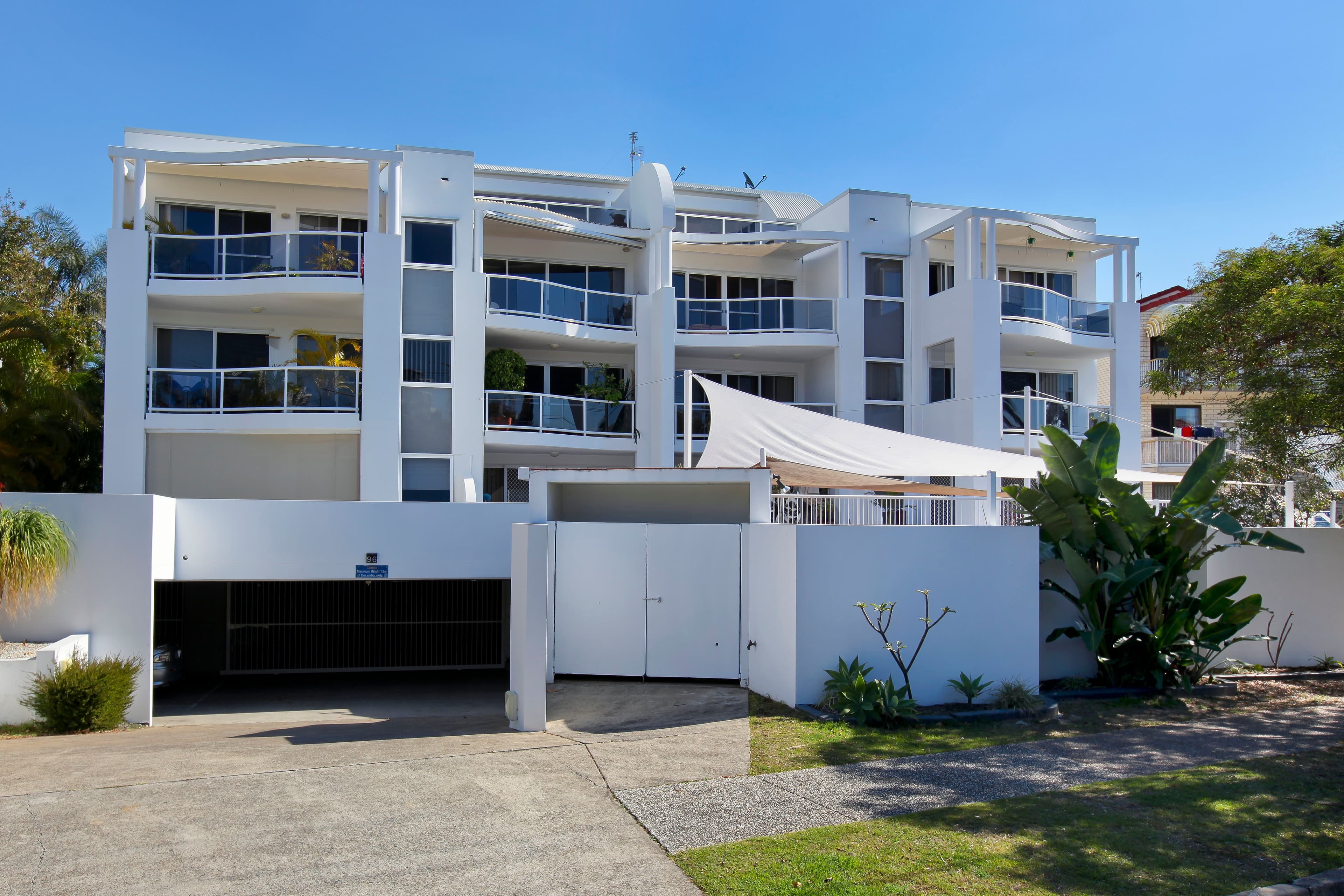96-98 Stanhill Drive, Chevron Island QLD 4217, Chevron Island - Thumbnail 6