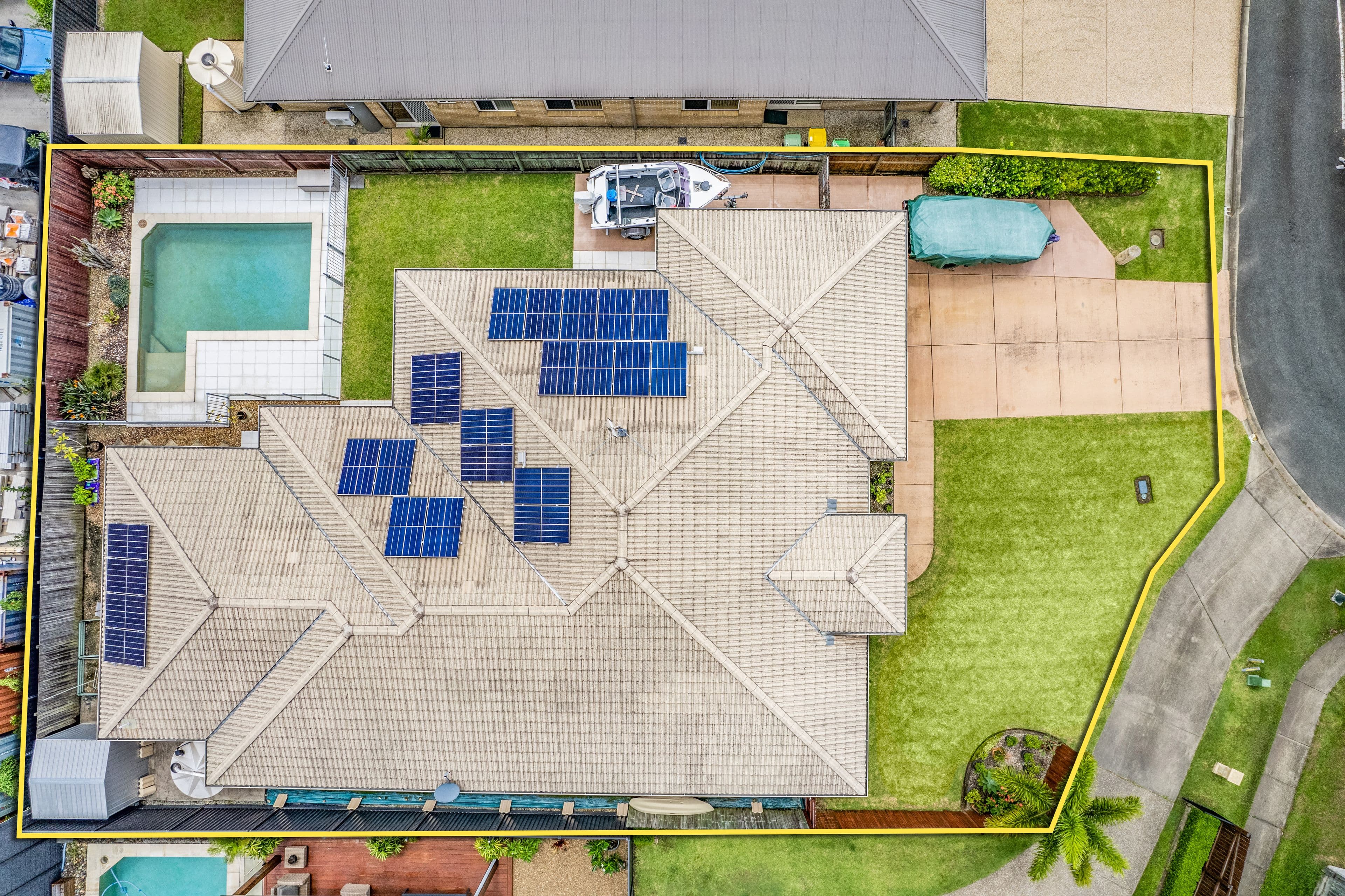 16 Kingsley Court, Little Mountain QLD 4551, Little Mountain - Thumbnail 2