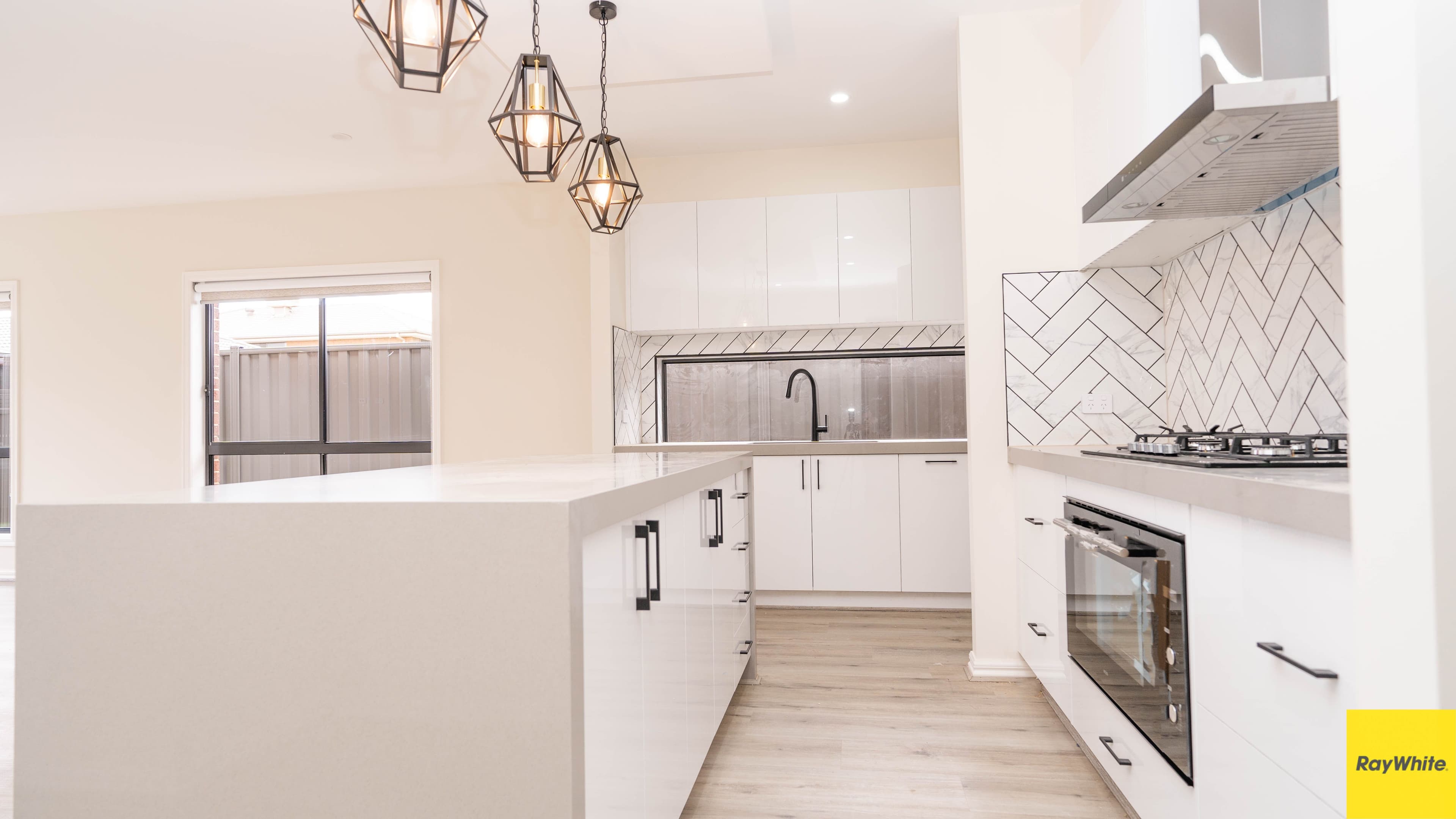41 Ivory Street, COBBLEBANK VIC 3338, Cobblebank - Thumbnail 7