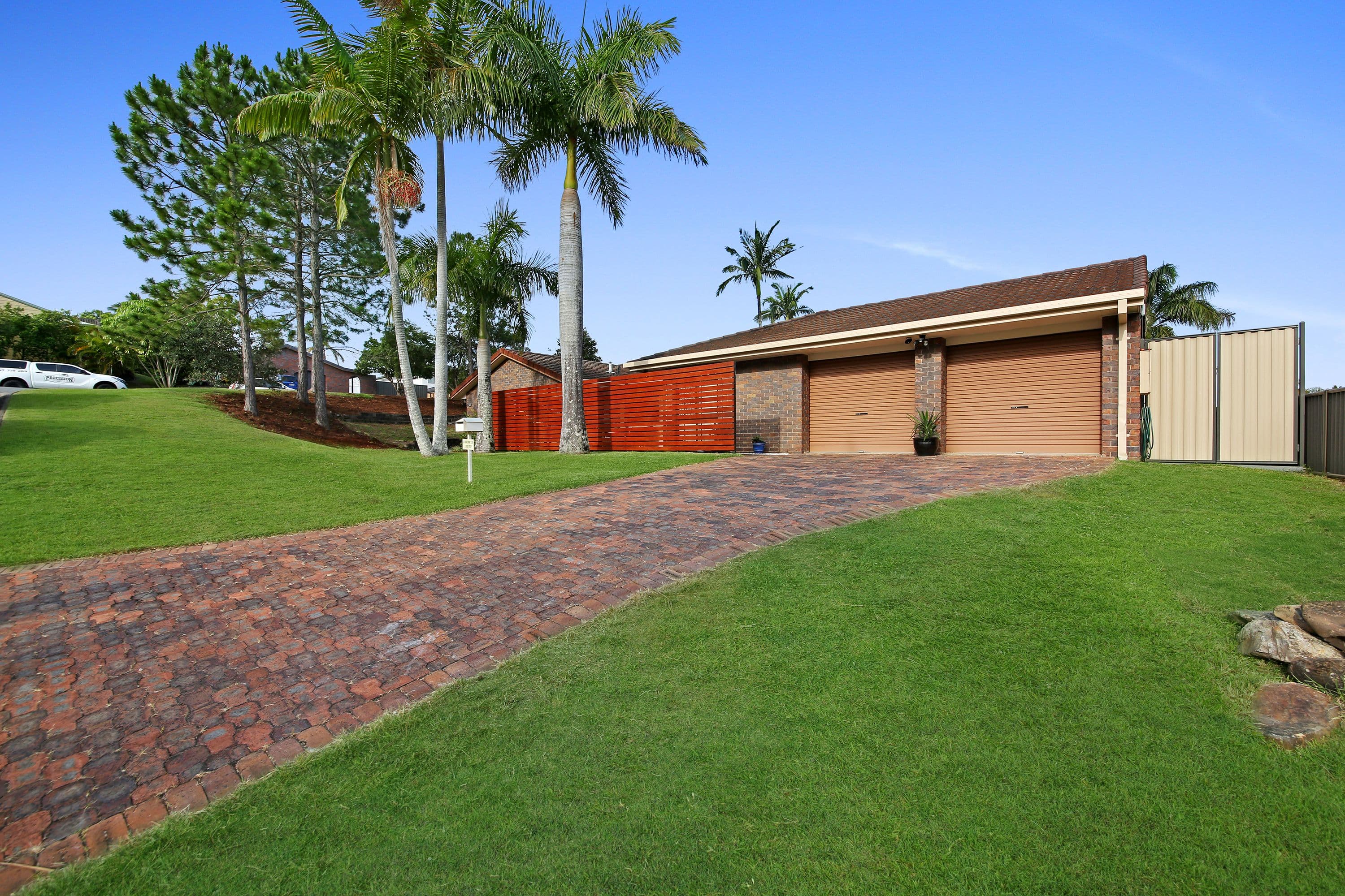52 Bronzewing Close, Elanora QLD 4221, Elanora - Image 1
