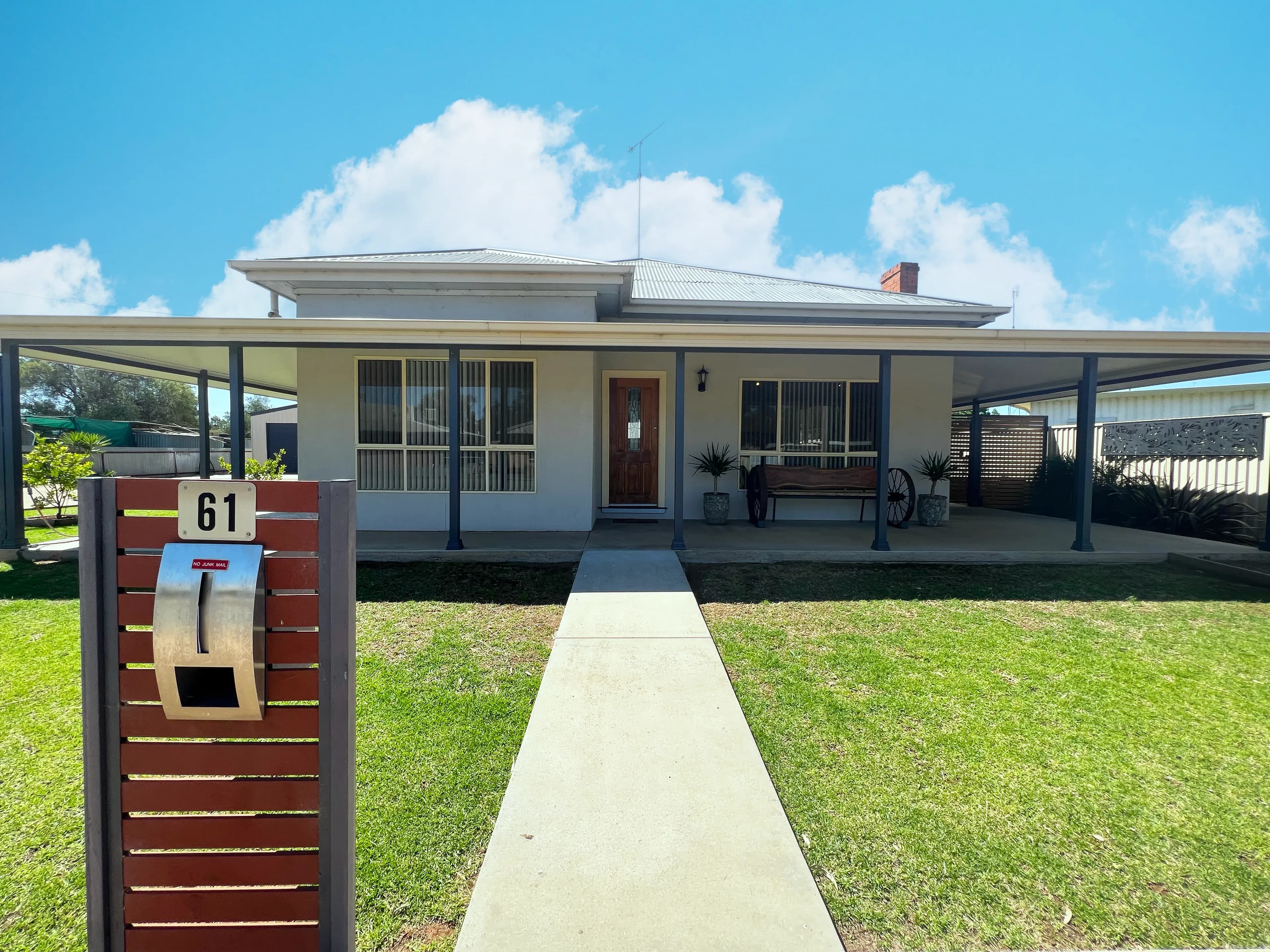 61 Park Street, West Wyalong NSW 2671, West Wyalong - Image 1