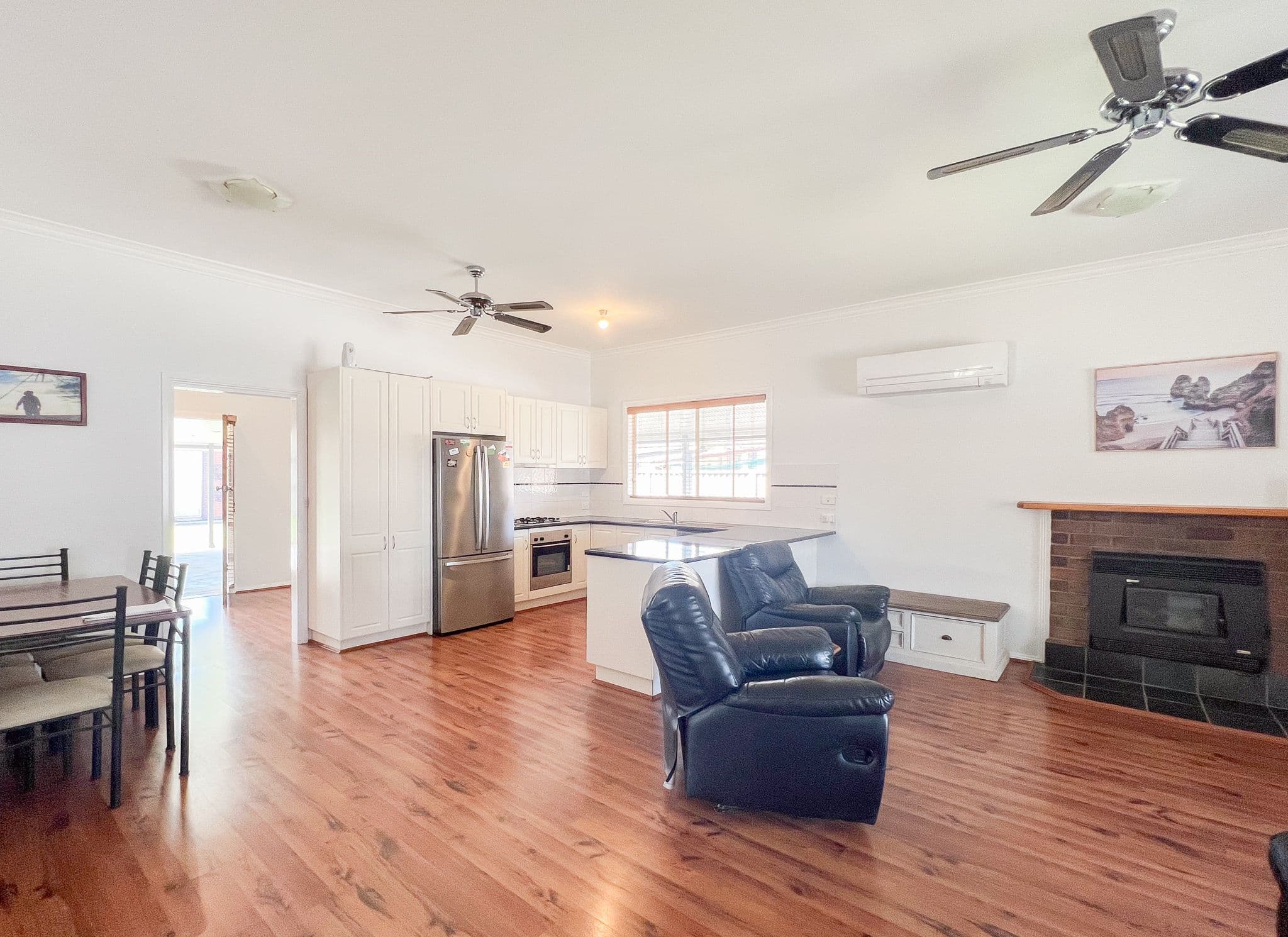 61 Park Street, West Wyalong NSW 2671, West Wyalong - Thumbnail 3