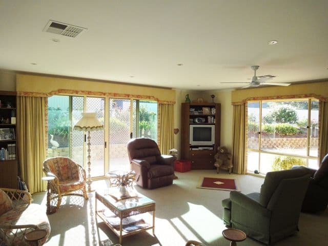 11 Mitchell Flat, BURRA SA 5417, Burra - Thumbnail 3