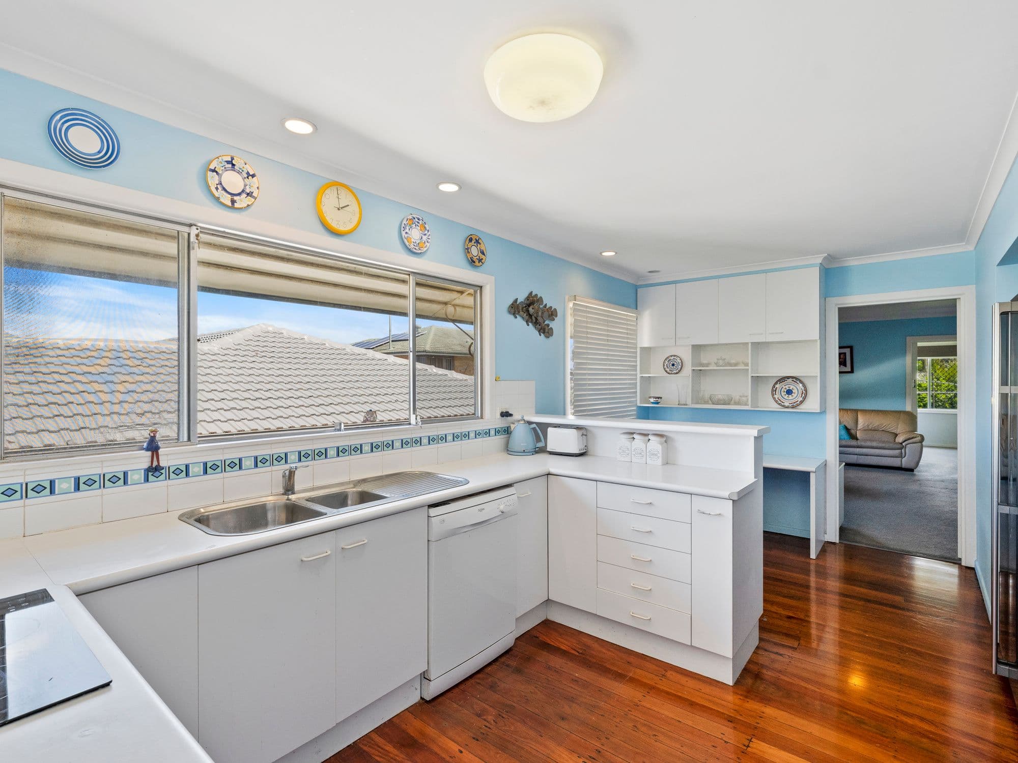 15 Kordick Street, Carina QLD 4152, Carina - Thumbnail 2