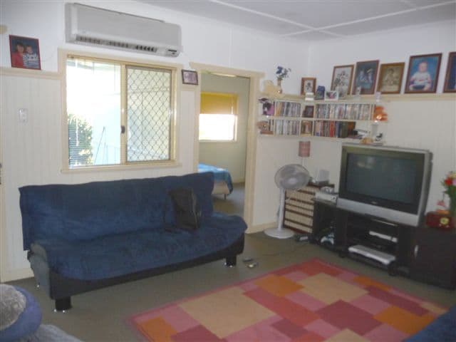 125 Stephen Street, HARRISTOWN QLD 4350, Harristown - Thumbnail 2