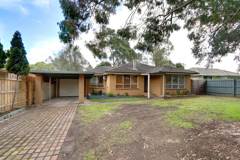 72 Cherylnne Crescent, KILSYTH VIC 3137, Kilsyth - Thumbnail 2