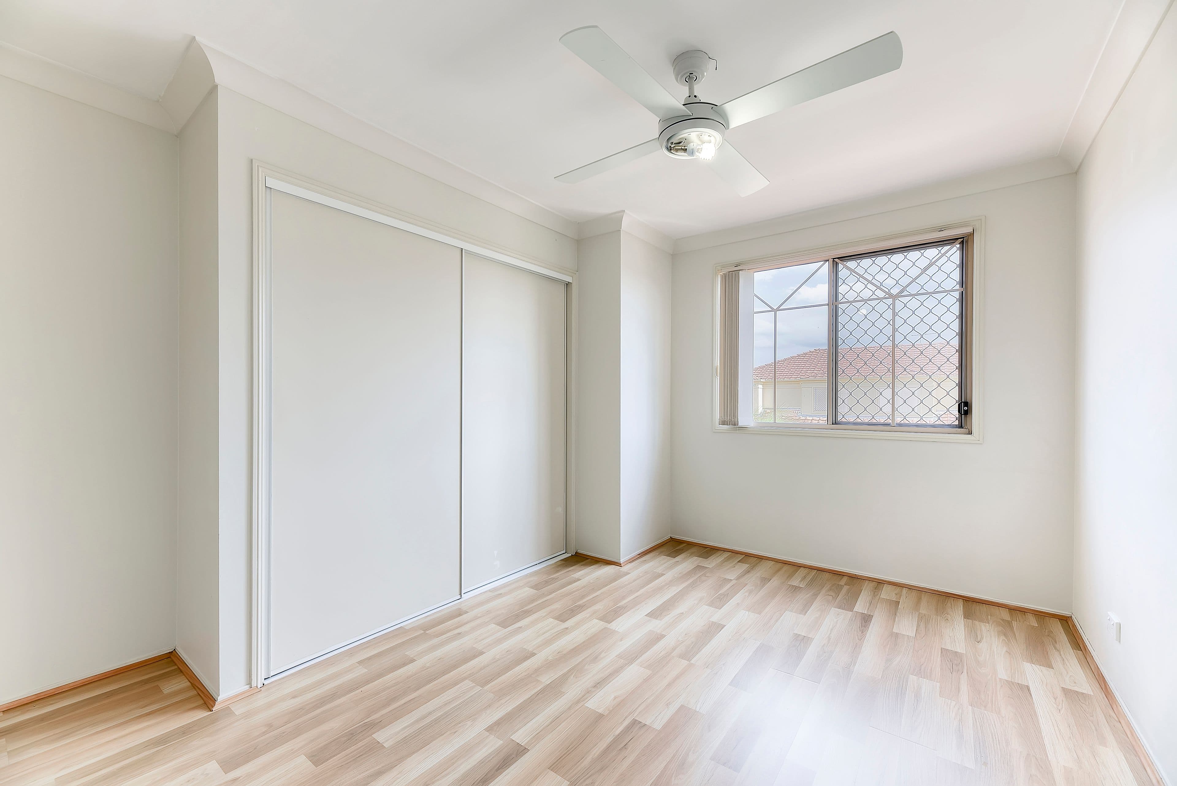 8 Manor Street, Eight Mile Plains QLD 4113, Eight Mile Plains - Thumbnail 4
