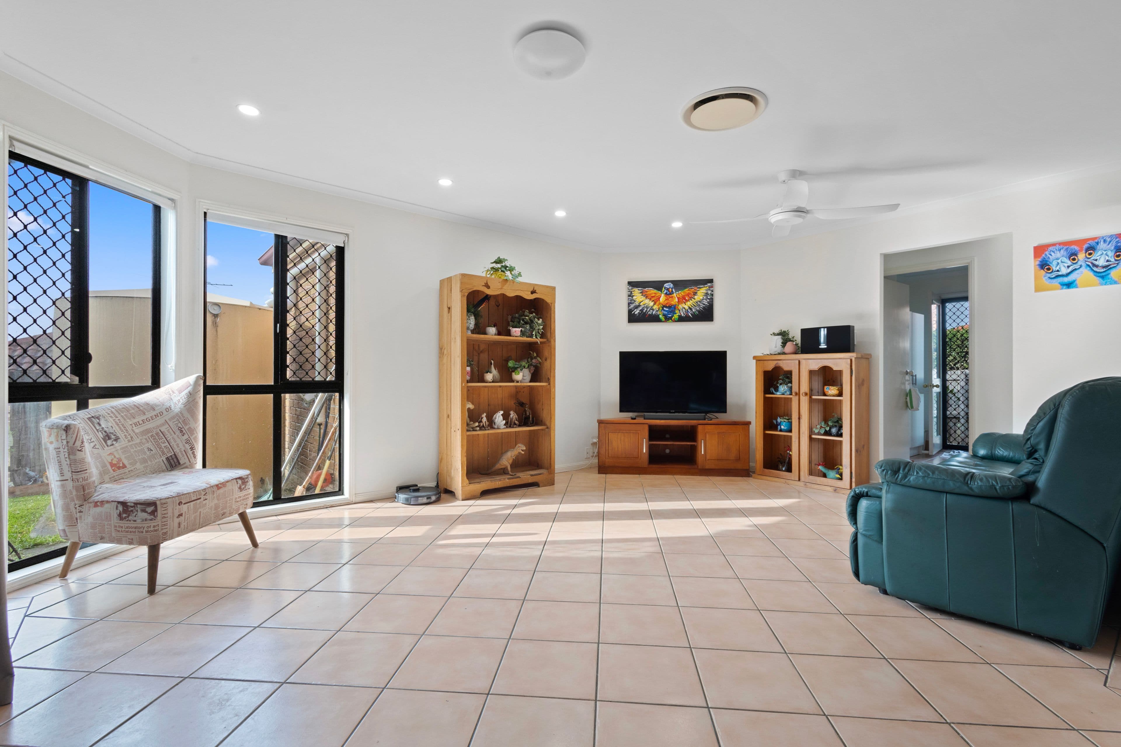 8 Johnston Place, Bracken Ridge QLD 4017, Bracken Ridge - Thumbnail 4