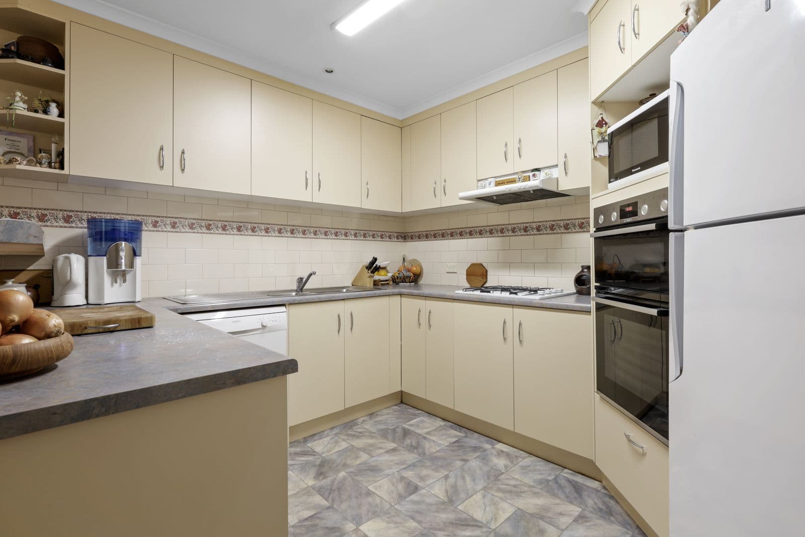71 Silvester Street, Cobden VIC 3266, Cobden - Thumbnail 5