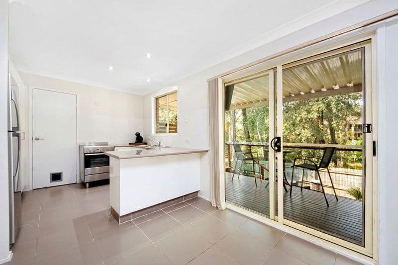 15 Popperwell Drive, MENAI NSW 2234, Menai - Thumbnail 4