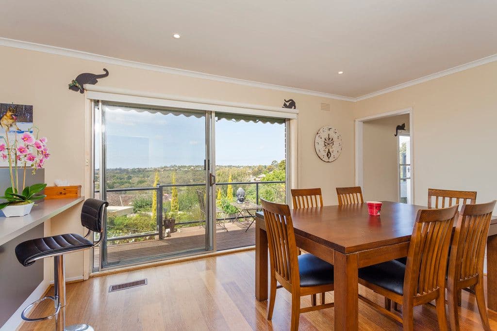 98 North Valley Road, HIGHTON VIC 3216, Highton - Thumbnail 5