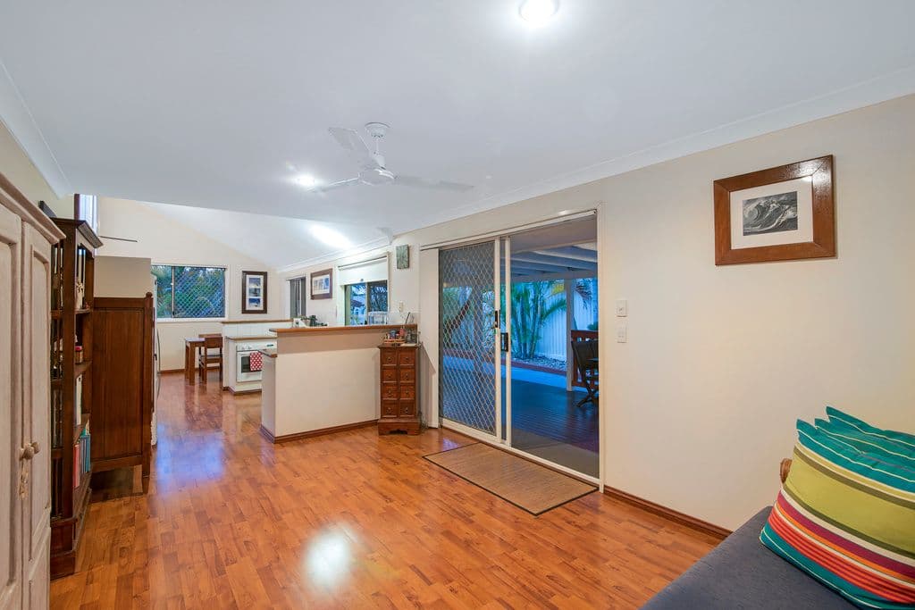 25 Yolanta Drive, Tugun QLD 4224, Tugun - Thumbnail 7