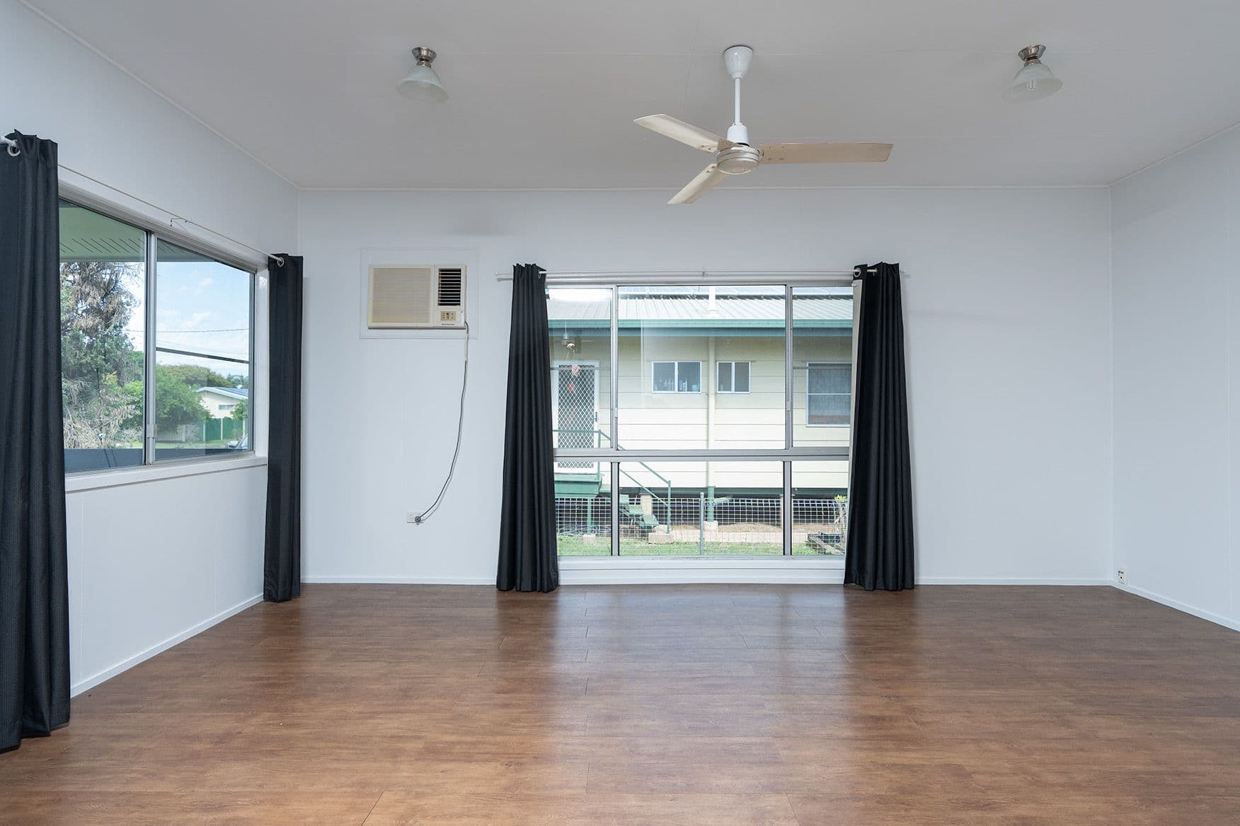 5 Leichhardt Street, Emerald QLD 4720, Emerald - Thumbnail 6