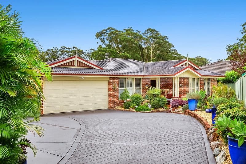 10 Wagtail Place, Green Point - Image 1