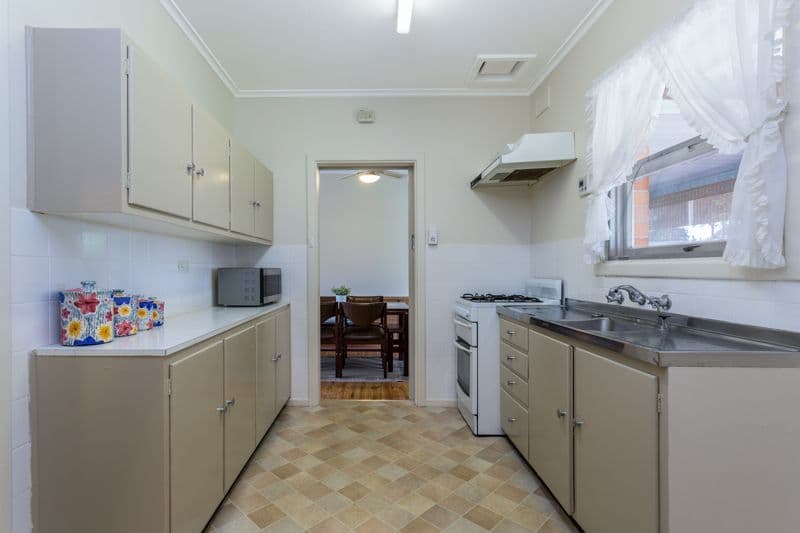 2 Audrey Avenue, Parafield Gardens SA 5107, Parafield Gardens - Thumbnail 6