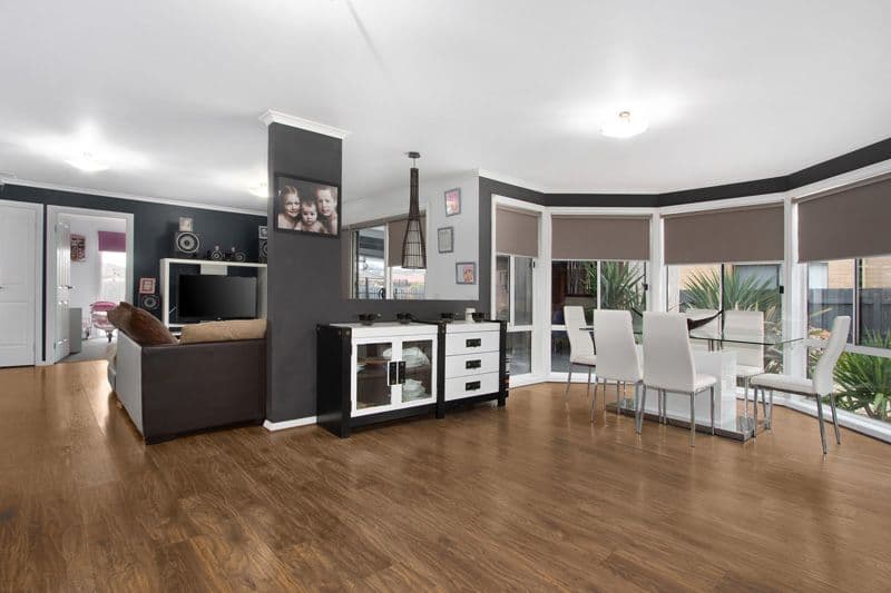 14 Bailey Boulevard, Koo Wee Rup VIC 3981, Koo Wee Rup - Thumbnail 2