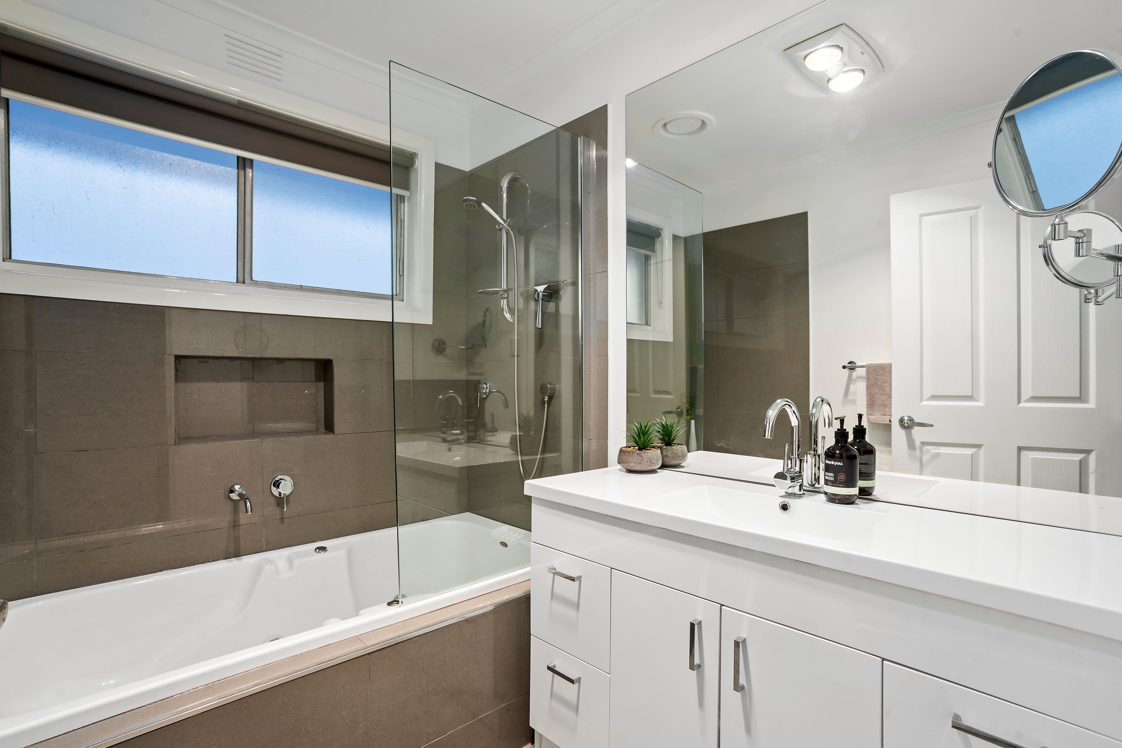 24 Warringal Street, Bulleen VIC 3105, Bulleen - Thumbnail 7