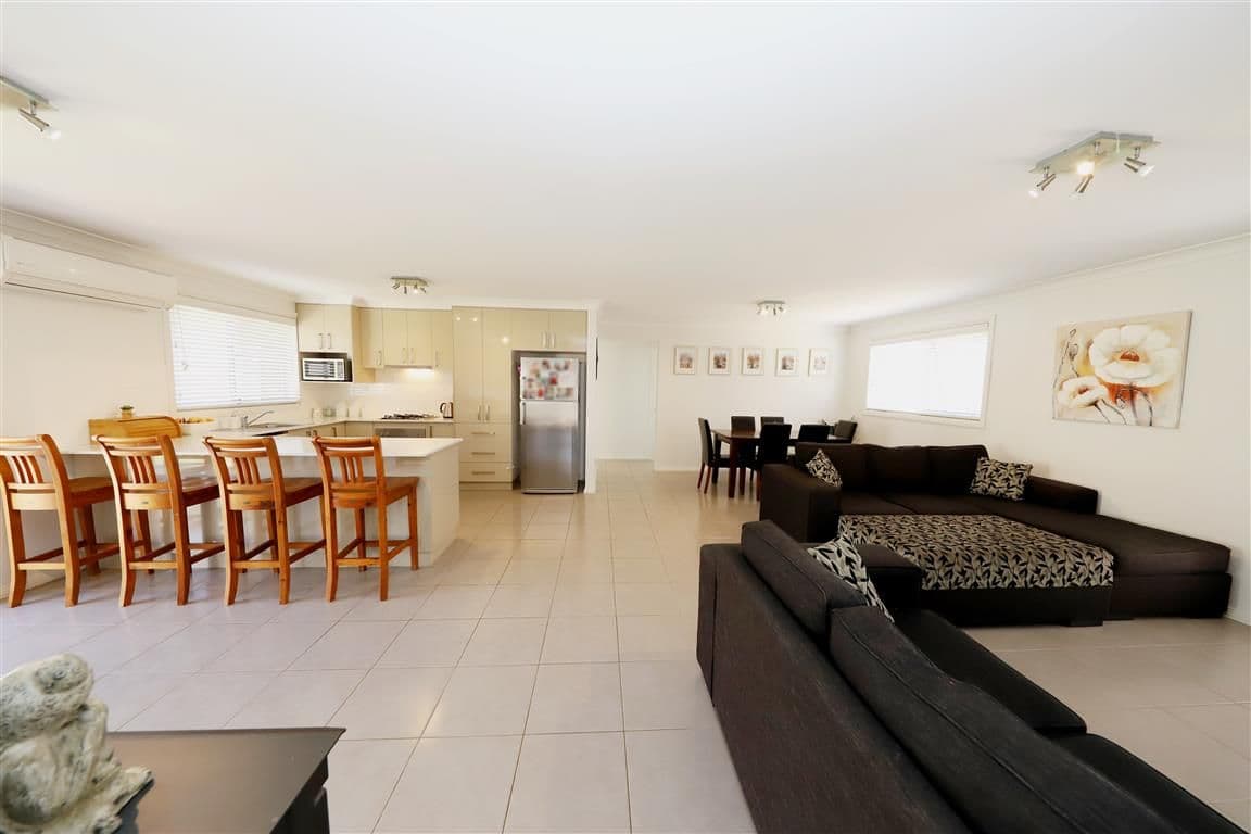 17 Ridge Street, Tumut NSW 2720, Tumut - Thumbnail 4
