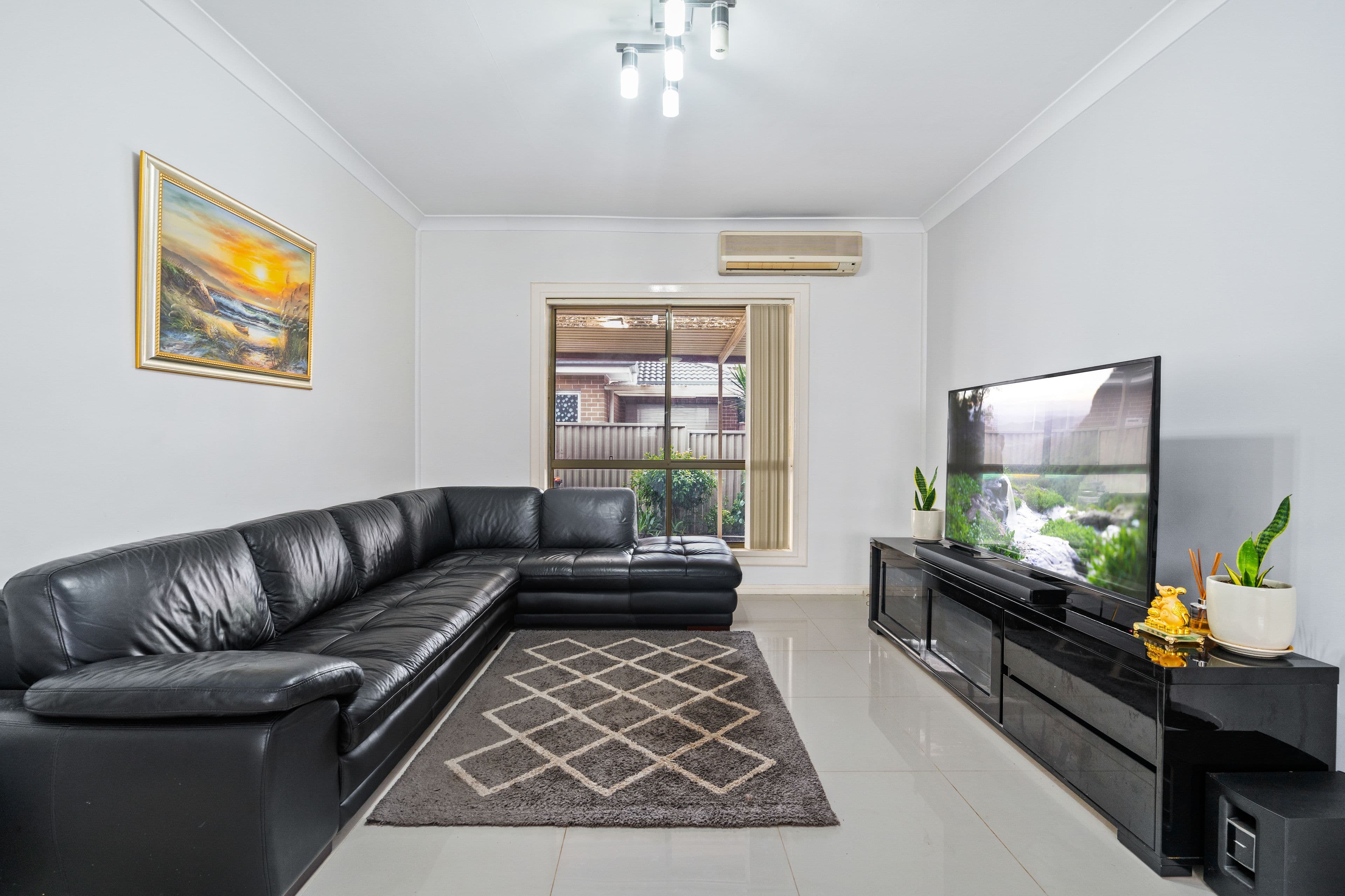 50 WEBSTER Road, Lurnea NSW 2170, Lurnea - Thumbnail 4