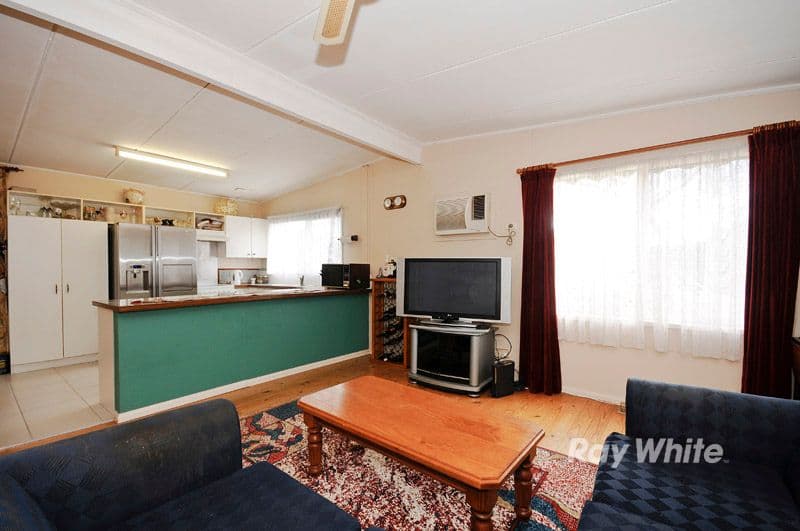 48 Renwick Road, FERNTREE GULLY VIC 3156, Ferntree Gully - Thumbnail 3