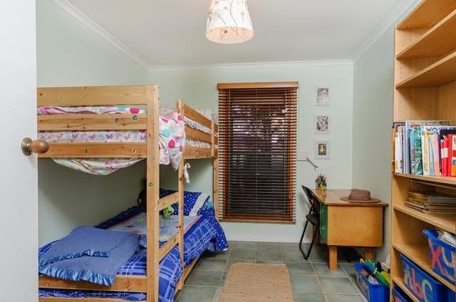 202 THE COVE Road, Hallett Cove - Thumbnail 5
