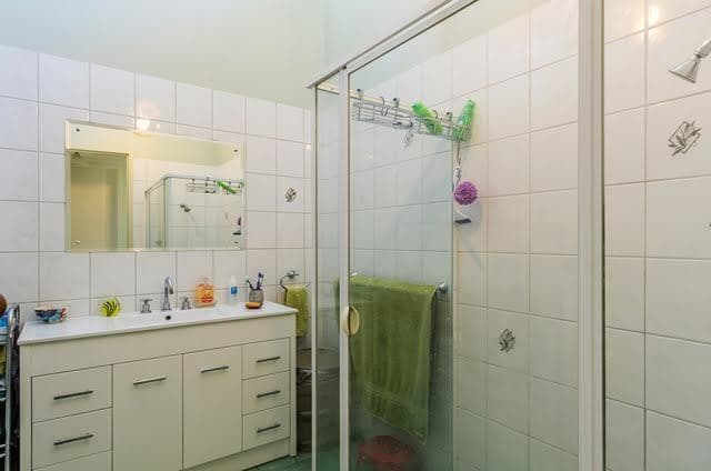 202 THE COVE Road, Hallett Cove - Thumbnail 6