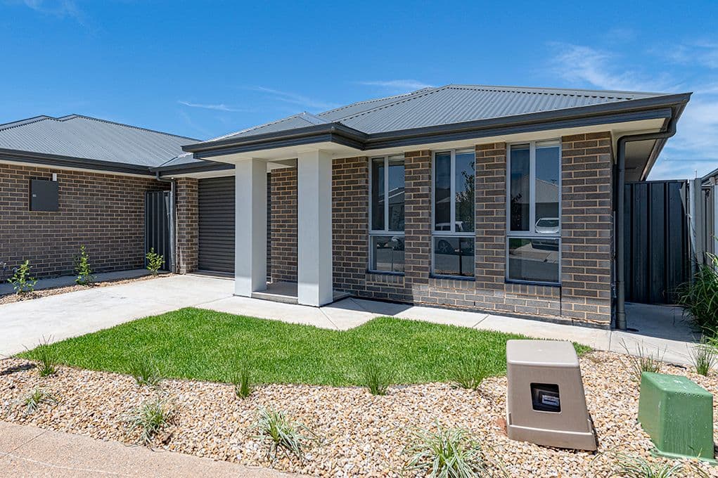 8 Sandalwood Road, Davoren Park SA 5113, Davoren Park - Thumbnail 2