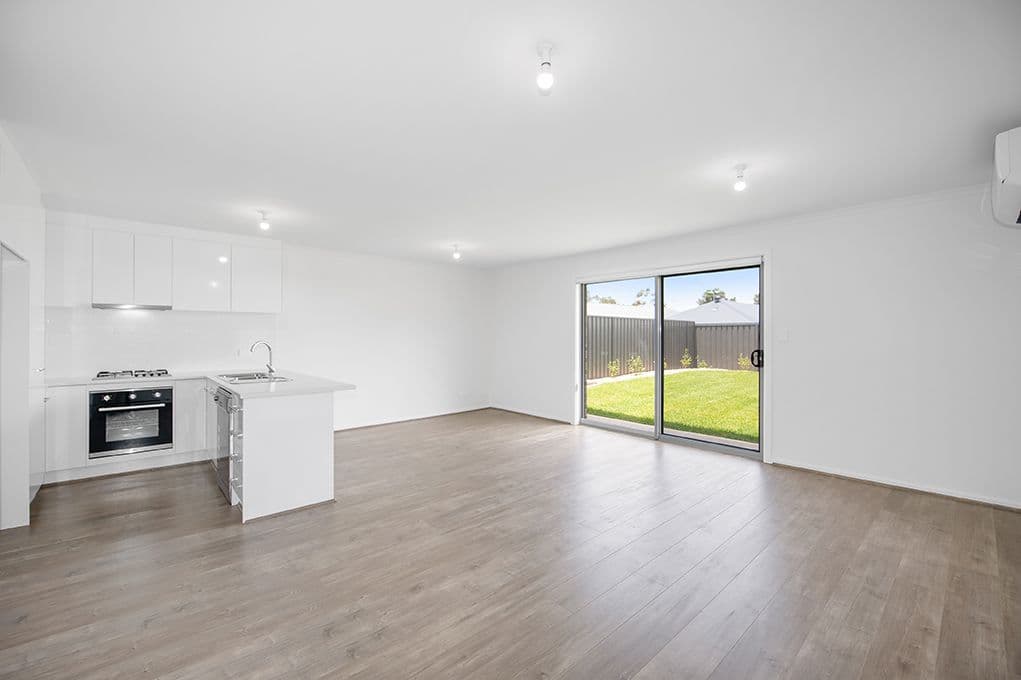 8 Sandalwood Road, Davoren Park SA 5113, Davoren Park - Thumbnail 6