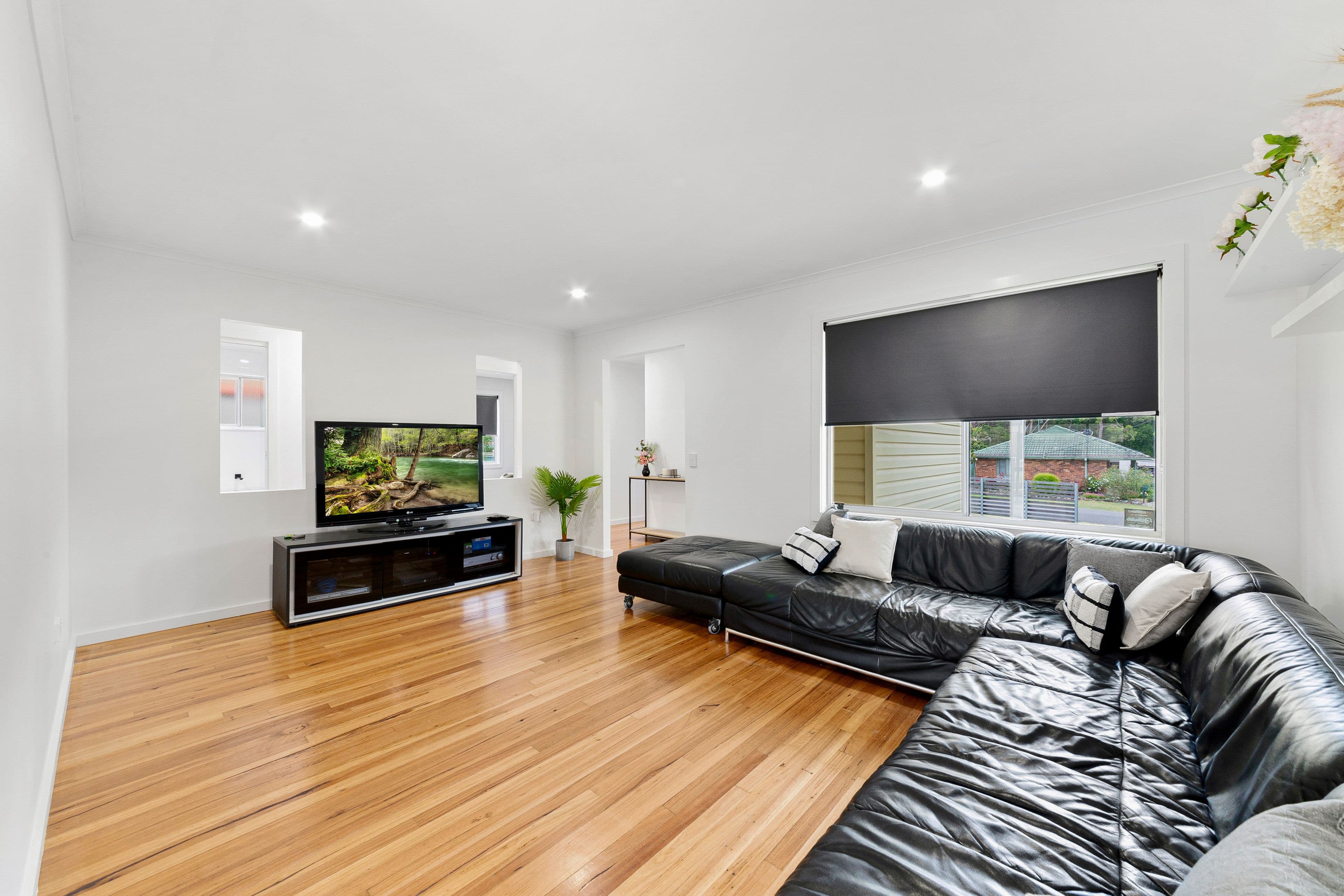 17 Kanimbla Avenue, Charmhaven NSW 2263, Charmhaven - Thumbnail 4