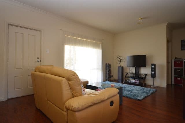 372 Main North Road, CLARE SA 5453, Clare - Thumbnail 2