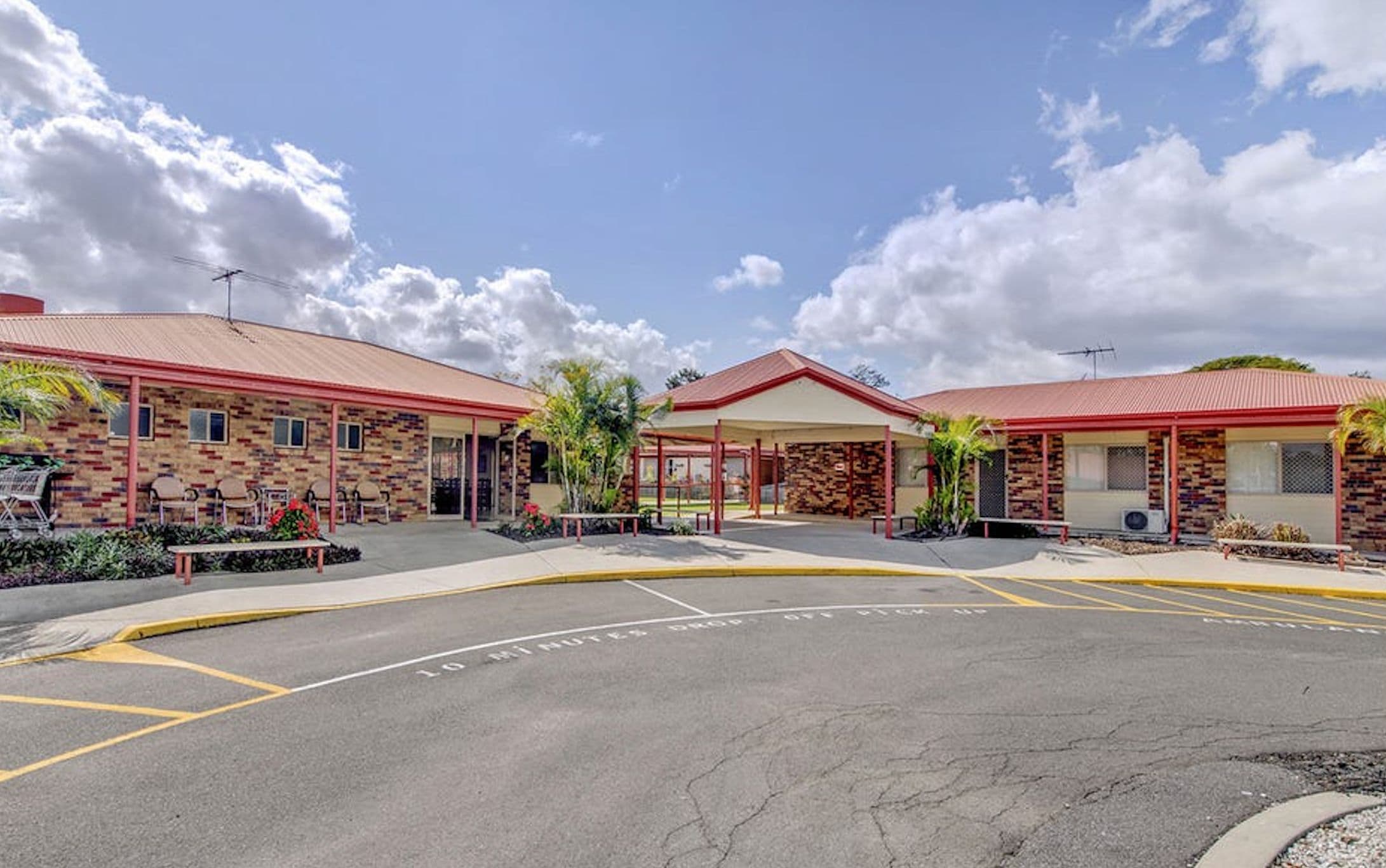 13 Thomas Street, Goodna QLD 4300, Goodna - Thumbnail 2