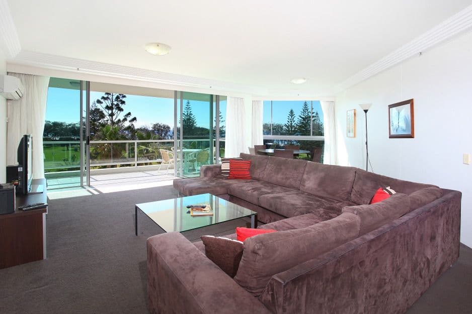 12 'Carmel By The Sea', 177 Old Burleigh Road, BROADBEACH QLD 4218, Broadbeach - Thumbnail 2