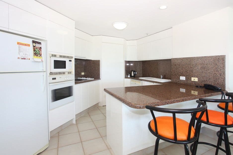 12 'Carmel By The Sea', 177 Old Burleigh Road, BROADBEACH QLD 4218, Broadbeach - Thumbnail 6