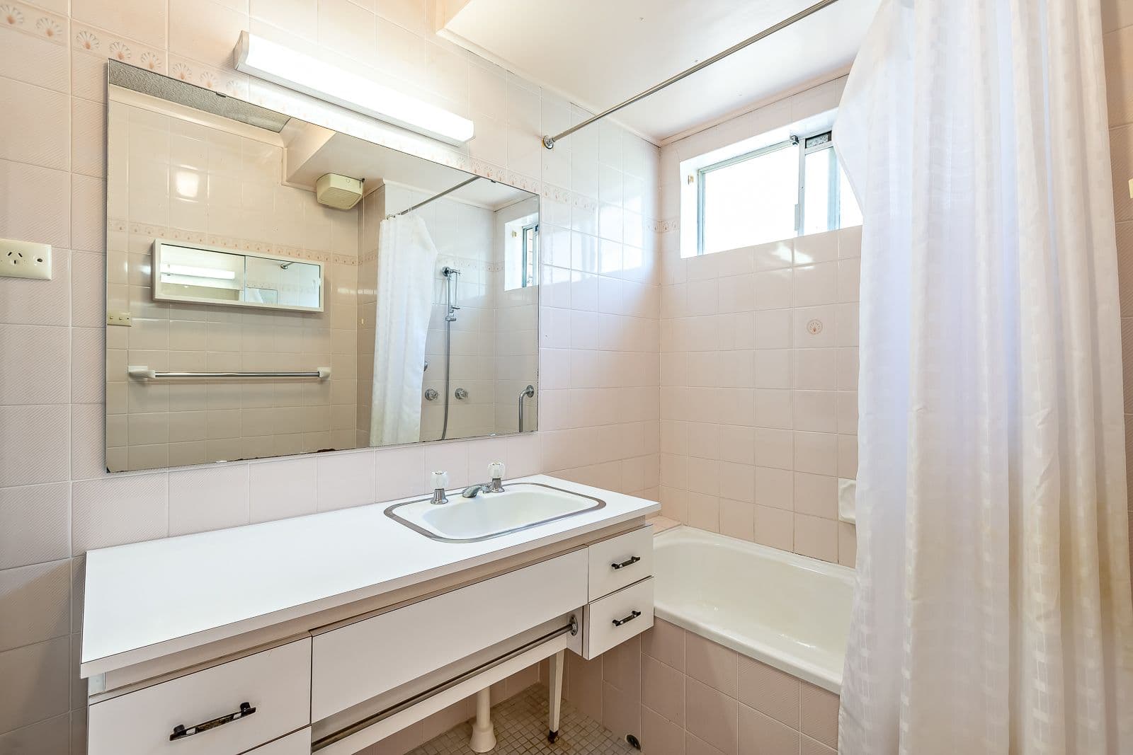 16 Swan Street, Cooks Hill NSW 2300, Cooks Hill - Thumbnail 7
