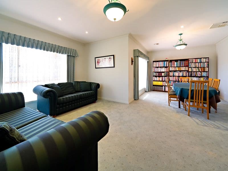 310 Diggers Road, LAVINGTON NSW 2641, Lavington - Thumbnail 4