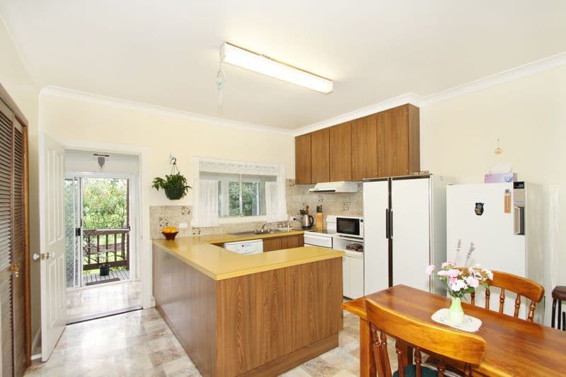 14 Bonham Crescent, OAKLEIGH EAST VIC 3166, Oakleigh East - Thumbnail 4