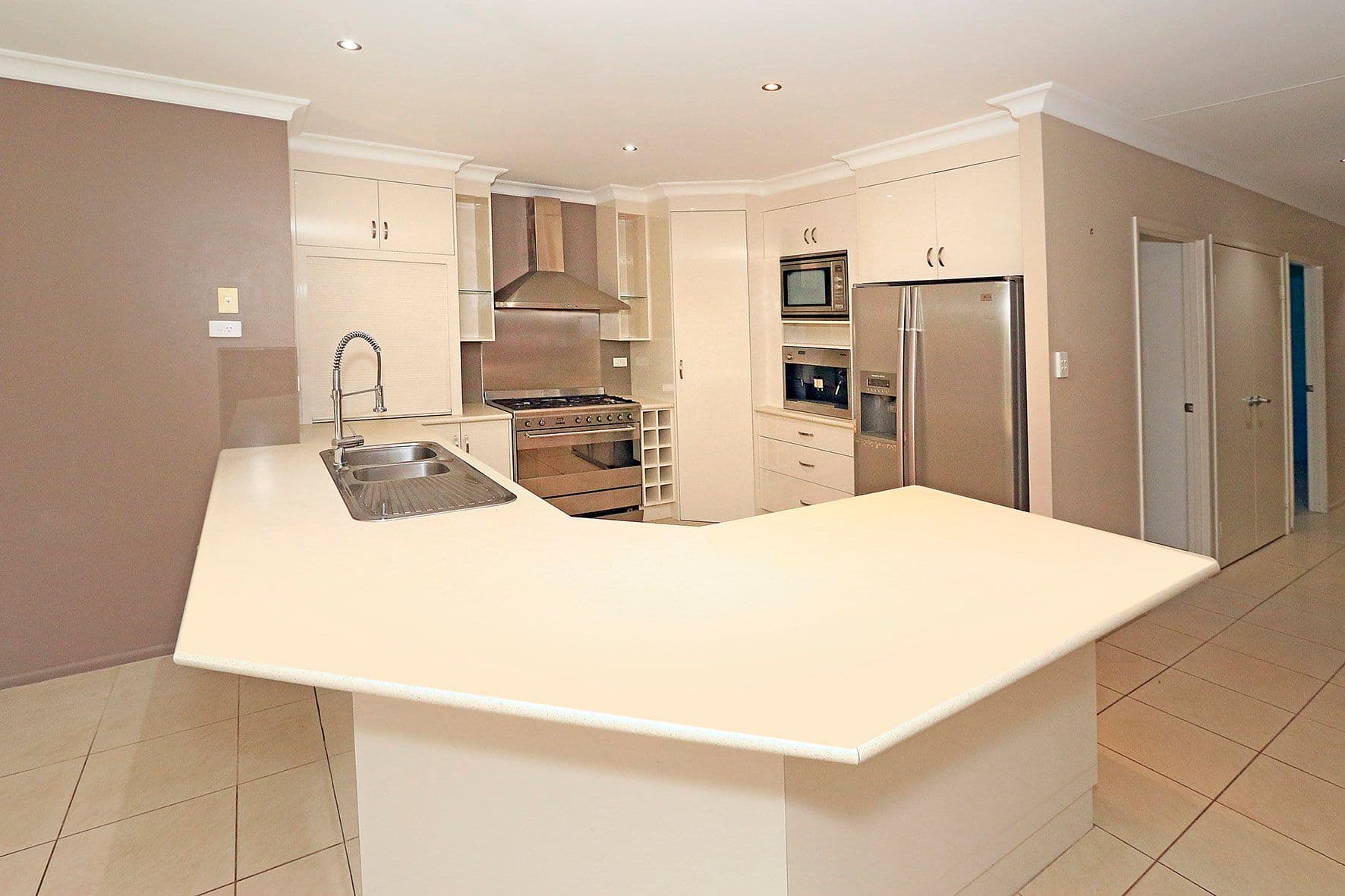 16a Todd Avenue, Yeppoon QLD 4703, Yeppoon - Thumbnail 5