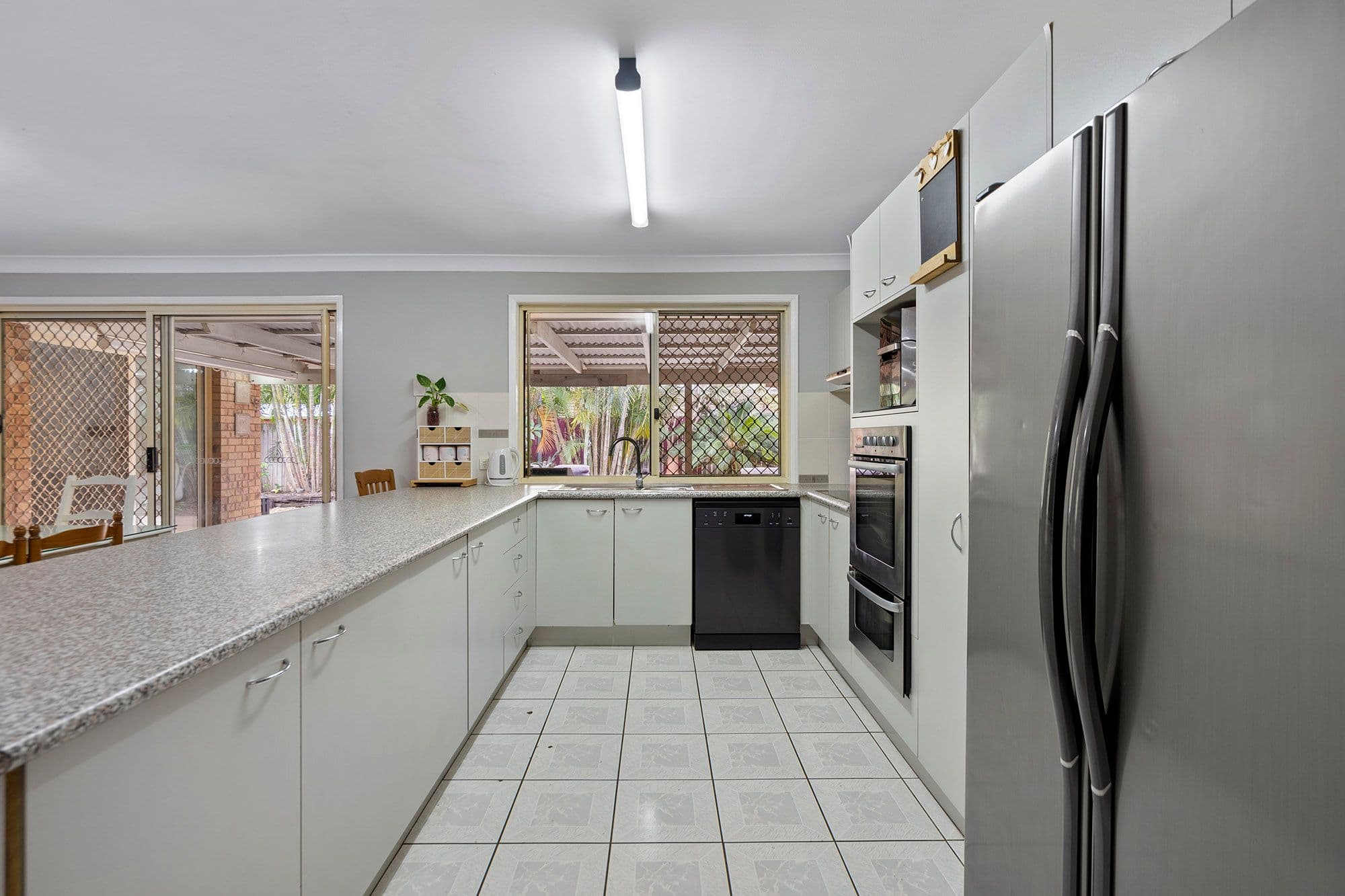 8 Robinson Court, Berrinba QLD 4117, Berrinba - Thumbnail 6