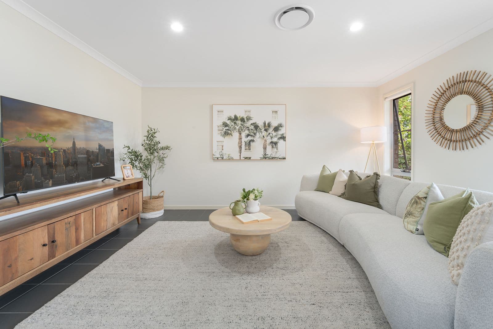 137 Roscommon Road, Boondall QLD 4034, Boondall - Thumbnail 2