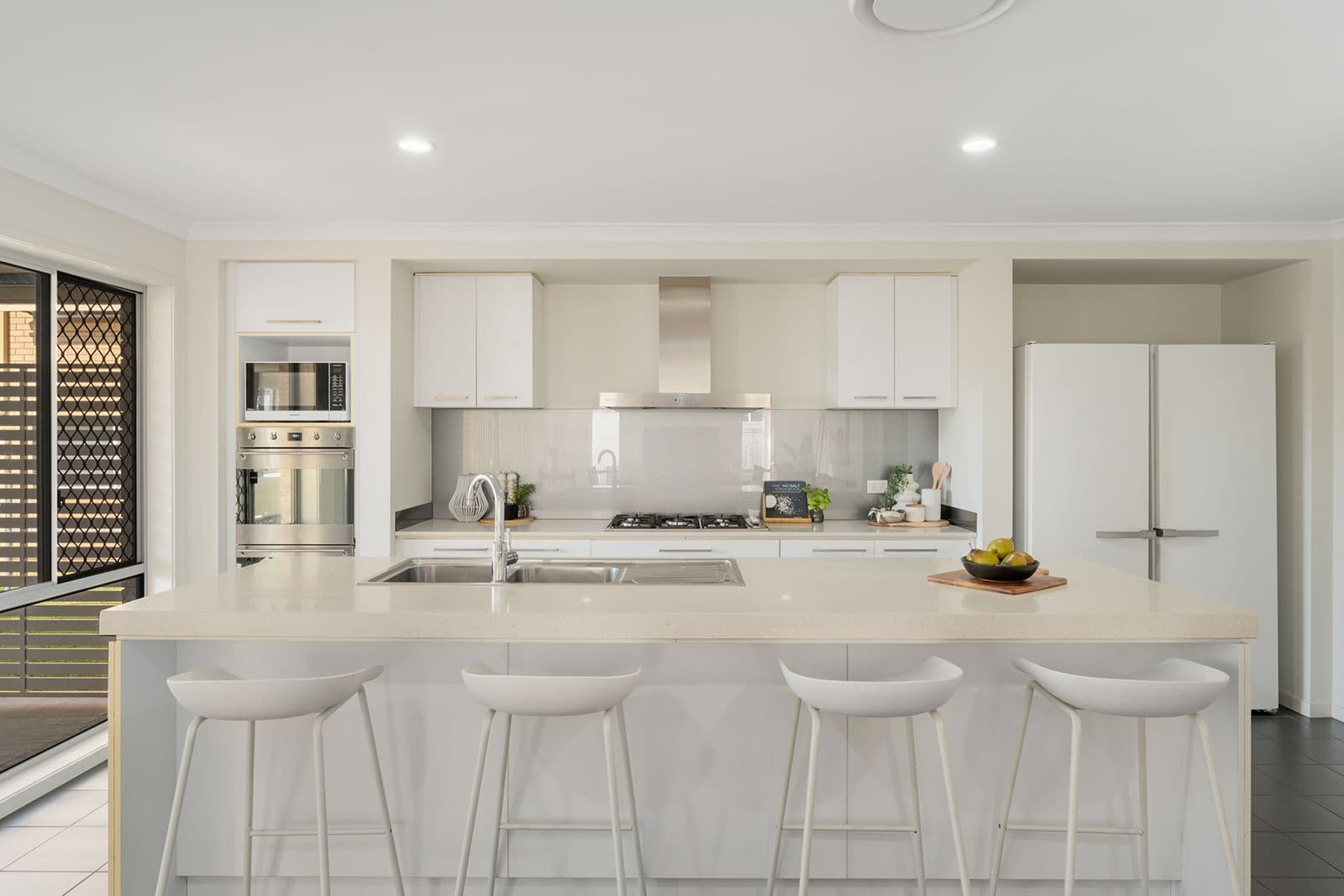 137 Roscommon Road, Boondall QLD 4034, Boondall - Thumbnail 4