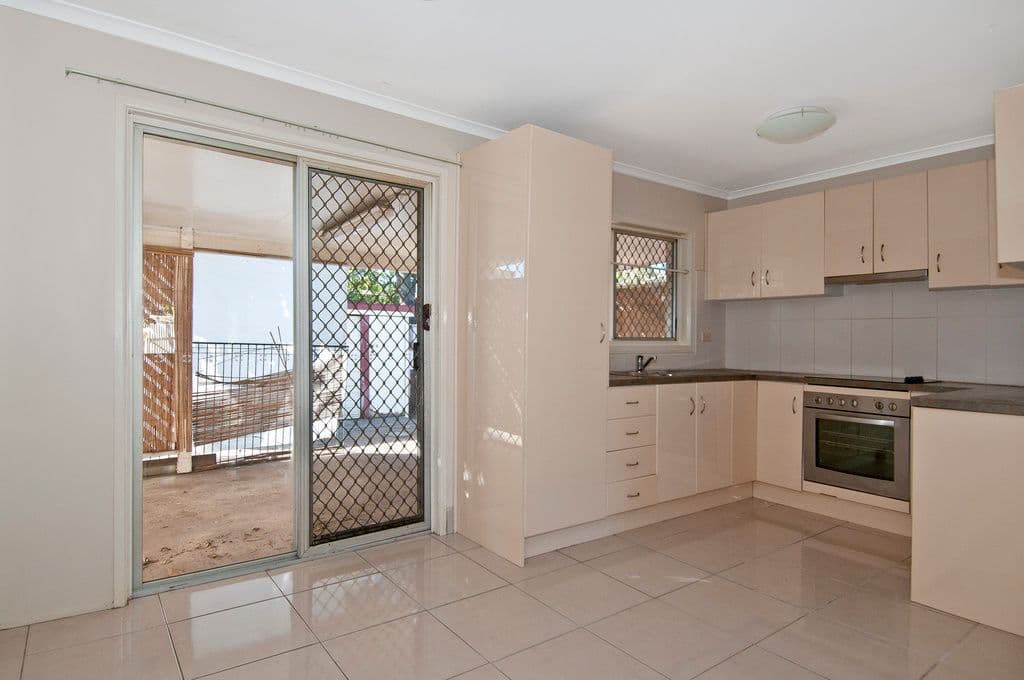 19 Crest Street, Beenleigh QLD 4207, Beenleigh - Thumbnail 4