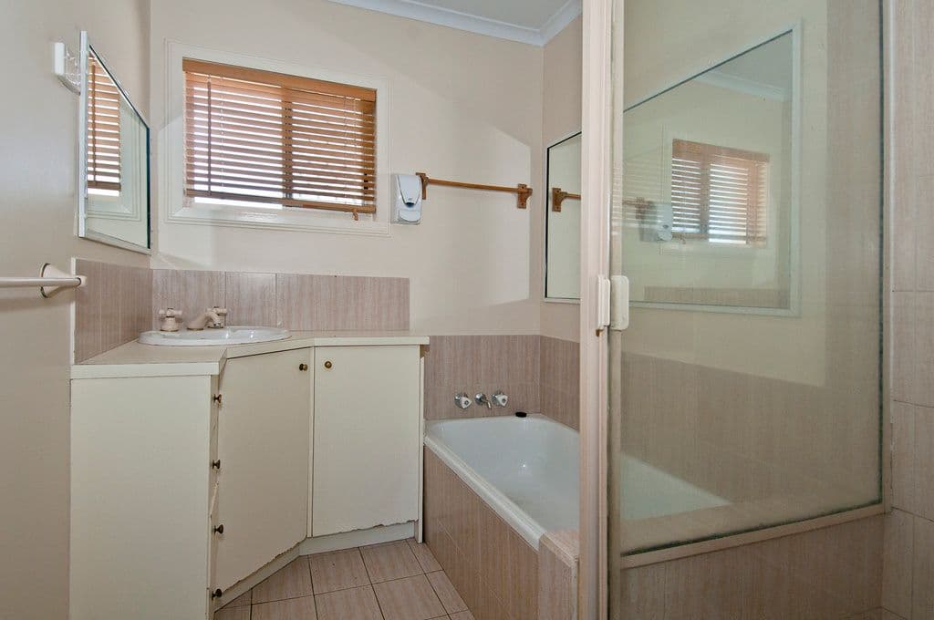 19 Crest Street, Beenleigh QLD 4207, Beenleigh - Thumbnail 6