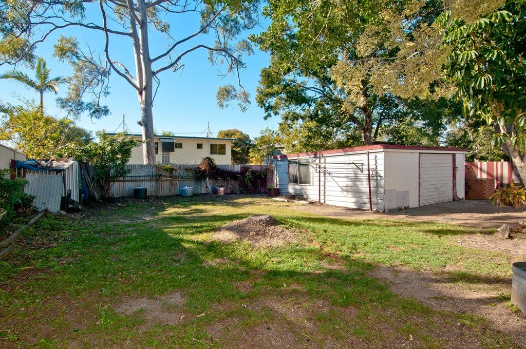 19 Crest Street, Beenleigh QLD 4207, Beenleigh - Thumbnail 7